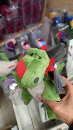  PELUCHE DRAGON  SANT JORDI 22 CM  